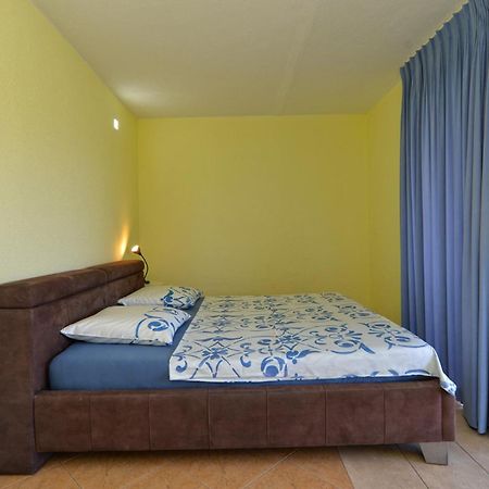 Apartments Milica 56 Pula Extérieur photo