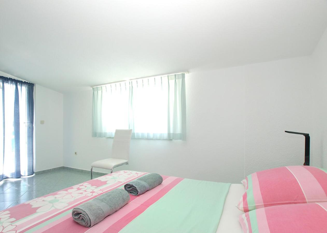 Apartments Milica 56 Pula Extérieur photo