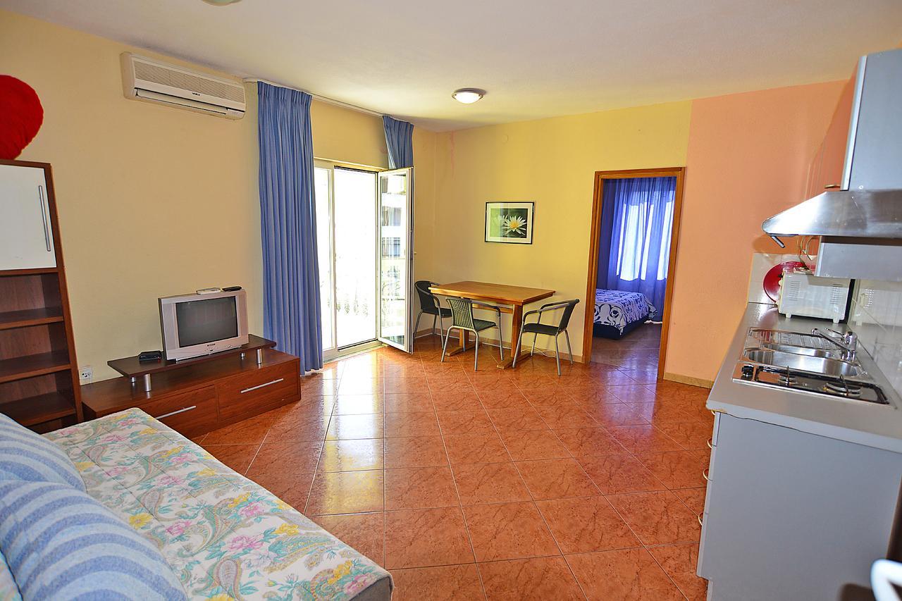 Apartments Milica 56 Pula Extérieur photo