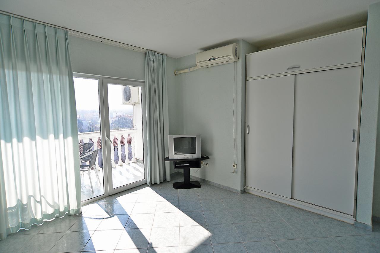 Apartments Milica 56 Pula Extérieur photo