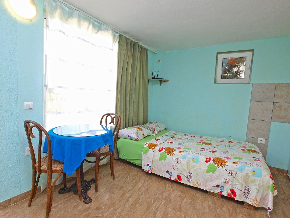 Apartments Milica 56 Pula Extérieur photo