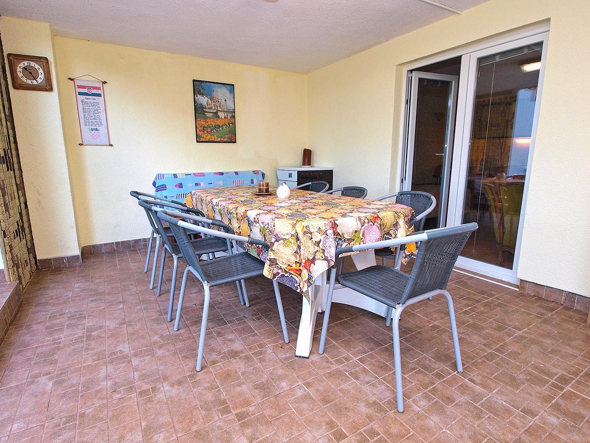 Apartments Milica 56 Pula Extérieur photo